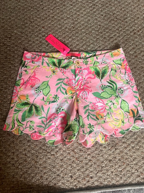 Lilly Pulitzer Pants - NWT Buttercup stretch short